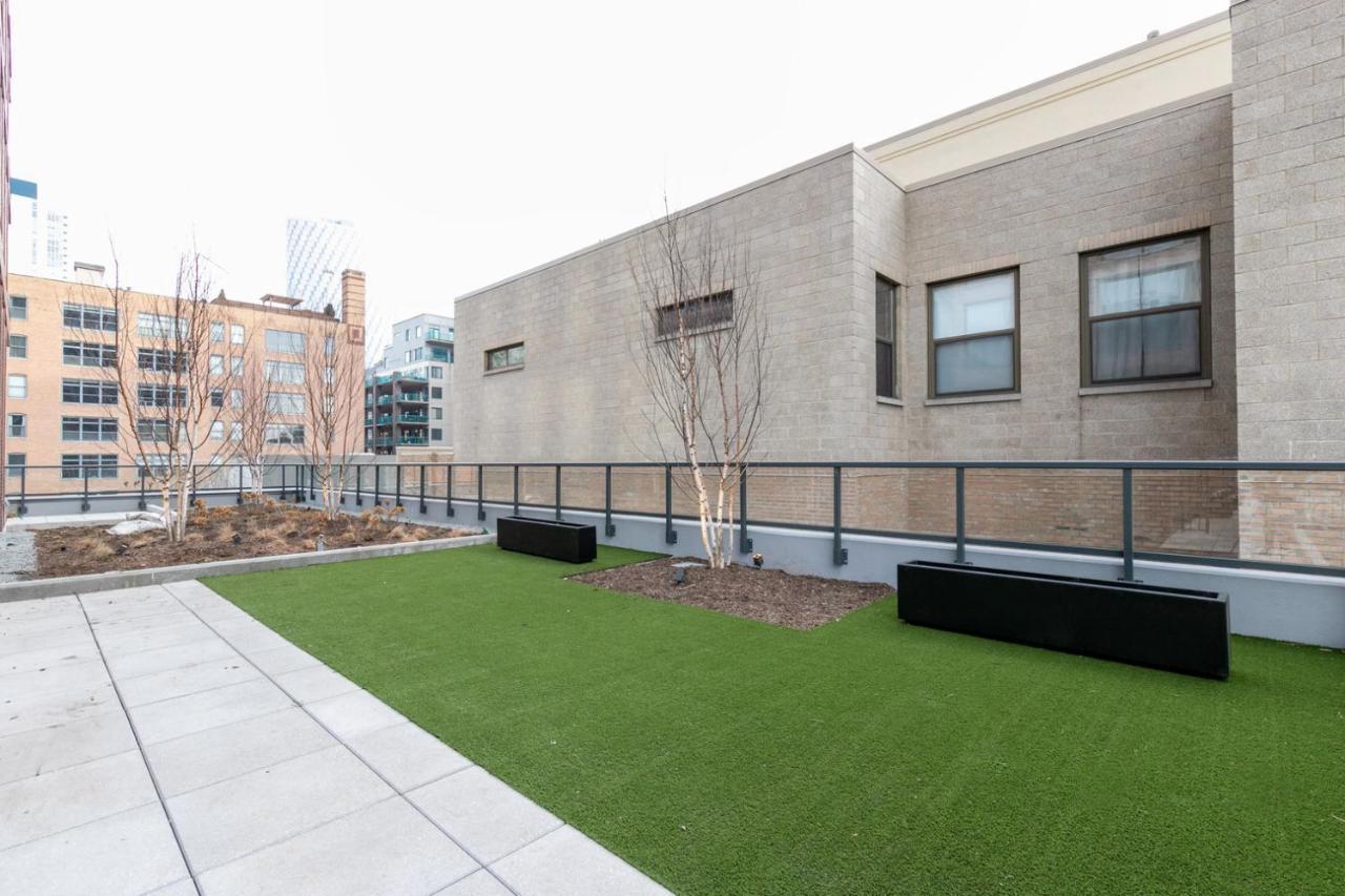 W Loop Studio W Pool Gym Nr Restaurant Row Chi-283 Chicago Exteriör bild